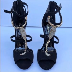Black scorpion designed heels